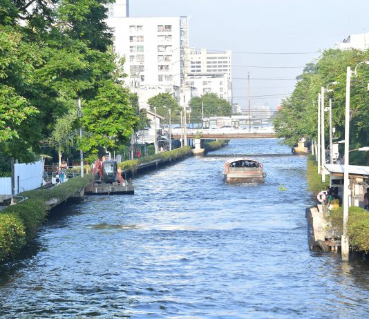 กรมชลฯ เดินหน้าปรับปรุงคลองบางขนาก เพิ่มประสิทธิการระบายน้ำ