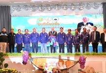 รมว.เฉลิมชัย ชูศูนย์ข้าวชุมชนเป็นศูนย์กระจายเมล็ดพันธุ์คุณภาพดีส่งตรงถึงมือพี่น้องชาวนา