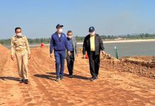 “ดร.สุรสีห์” ลงพื้นที่ จ.บึงกาฬ ติดตามความก้าวหน้าแผนบริหารจัดการน้ำ เน้นบูรณาการทุกภาคส่วนดึงชุมชนร่วมแก้ปัญหาให้ตรงจุด ลดผลกระทบน้ำท่วม ภัยแล้งซ้ำซาก สร้างความมั่นคงของน้ำภาคการผลิต