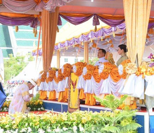 พระราชพิธีพืชมงคลจรดพระนังคัลแรกนาขวัญ ปีพุทธศักราช 2567 พระยาแรกนาได้เสี่ยงทายหยิบผ้าได้5 คืบ พยากรณ์ว่า น้ำในปีนี้จะมีปริมาณพอดี ข้าวกล้าในนา จะได้ผลบริบูรณ์ และผลาหาร มังสาหาร จะอุดมสมบูรณ์ดี และพระโคกินน้ำ หญ้า และเหล้า น้ำท่าจะบริบูรณ์พอสมควร ธัญญาหาร ผลาหาร ภักษาหาร มังสาหาร จะอุดมสมบูรณ์ดี การคมนาคมสะดวกขึ้น การค้าขายกับต่างประเทศดีขึ้น ทำให้เศรษฐกิจรุ่งเรือง