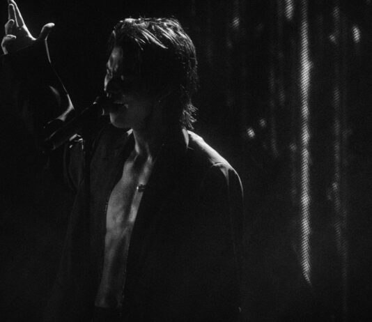 “BRIGHT” เซอร์ไพรส์ปล่อยเพลงใหม่ “Long Showers”บนเวที “NHK Music Expo 2024” ส่งผ่านความเสียใจบาดลึกทุกห้วงอารมณ์เศร้า!!