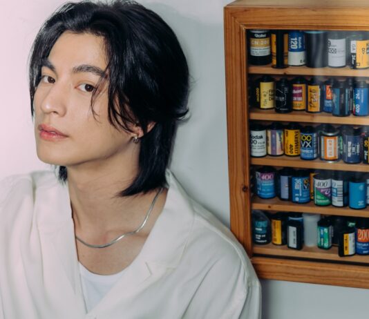 “กลัฟ-คณาวุฒิ” รับบทหนุ่มคลั่งรักในซิงเกิ้ลเพลงล่าสุด “WITH YOU”