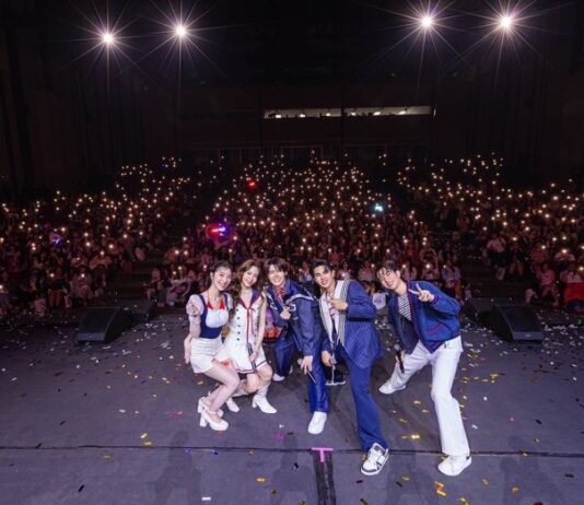 กัปตัน “ฟอร์ด-พีท” ชวน “ชัญญ่า-เอญ่า และ โฟร์ท” ขนความสุขสุดฟินมอบให้แฟนๆ ในงาน “Sail Away with Love Sea Fanmeeting in BANGKOK”