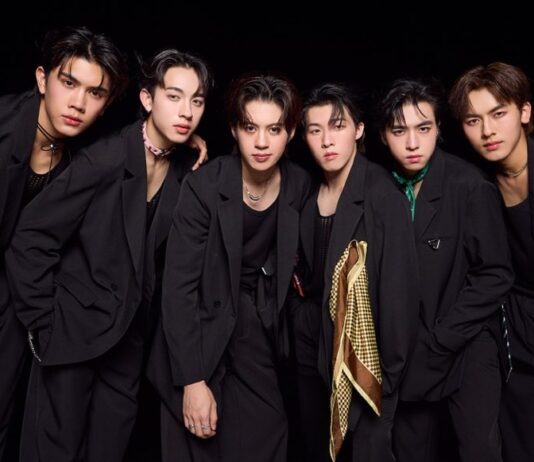 ระวังใจให้ดี “PROXIE” เตรียมเปิดโหมดคลั่งรัก ผ่านซิงเกิลคัมแบ็ค “KISS KISS” ที่จะมามัดใจให้หลงรัก