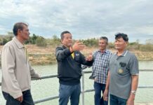 กรมชลฯ ลุยแผนรับมือฤดูแล้ง-น้ำหลาก ปี 68 ขุดลอกอ่างฯ ห้วยแม่ประจันต์ เพิ่มความจุเก็บกักน้ำ ขณะที่กลุ่มผู้ใช้น้ำ ปลื้มมีน้ำปลูกพืชผสมผสานสร้างรายได้ทั้งปี นักเรียน รร.หนองหญ้าปล้องวิทยา วอนใช้น้ำประหยัด ดูแลรักษาให้มีน้ำใช้ยั่งยืน