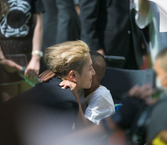 น้ำดื่ม C2 (ซีทรู) เดินหน้ารักษ์โลกอย่างต่อเนื่อง จับมือ “แจ็คสัน หวัง” ส่งต่อความใสสะอาดสู่น้ำดื่มสะอาดเพื่อชุมชนและผู้ด้อยโอกาส