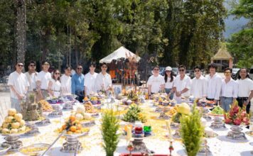 ภาพยนตร์ “สรรพลี้หวน” เปิดตัวสุดยิ่งใหญ่! ค่าย “มูฟวี่ สตูดิโอวีไอพี” จับมือ “เอกชัย ศรีวิชัย” นำทัพนักแสดงบวงสรวง-จัดคอนเสิร์ตเปิดตัว ณ วัดเขาน้อย นครศรีฯ