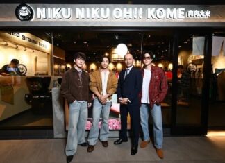 พาสายเนื้อมาฟินกับร้านแฮมเบิร์กเจ้าดังจากเซี่ยงไฮ้ มาเปิดสาขาแรก ณ ประเทศไทยแล้วที่ Siam Center ชั้น 2