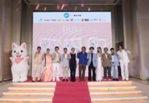 “GDH” จัดงานกาล่า “โกฮัง..หัวใจโกโฮม” สร้างปรากฏการณ์สุดอบอุ่นทัพนักแสดง ร่วมเดินพรมแดง พร้อม “เจ้าโกฮัง” ทั้ง 3 ช่วงวัย “เจ้านาย” โชว์พลังเสียง “Love me Love my Dog” สะกดใจแฟนๆ (“โกฮัง..หัวใจโกโฮม” 2 เมษายนนี้ ในโรงภาพยนตร์)