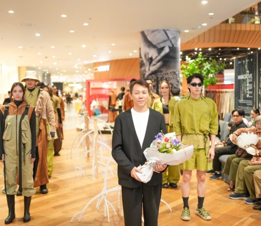 ไอคอนคราฟต์ ชวนพบกับนิยามใหม่ของแฟชั่นร่วมสมัยใน “KNOT : Knitting Nature and Ocean into Trends of Fashion”